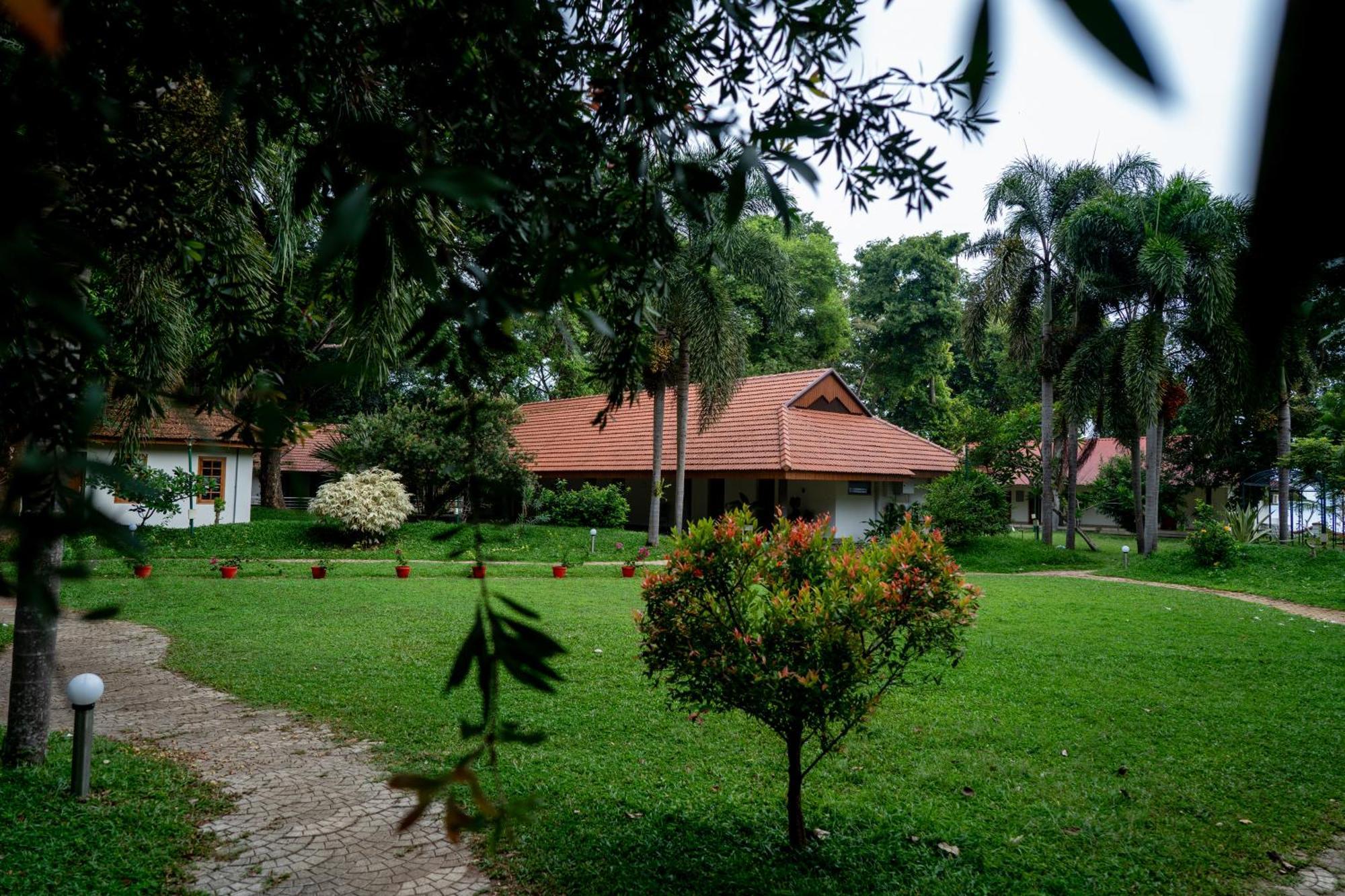 Ktdc Kumarakom Gateway Resort Alappuzha Esterno foto
