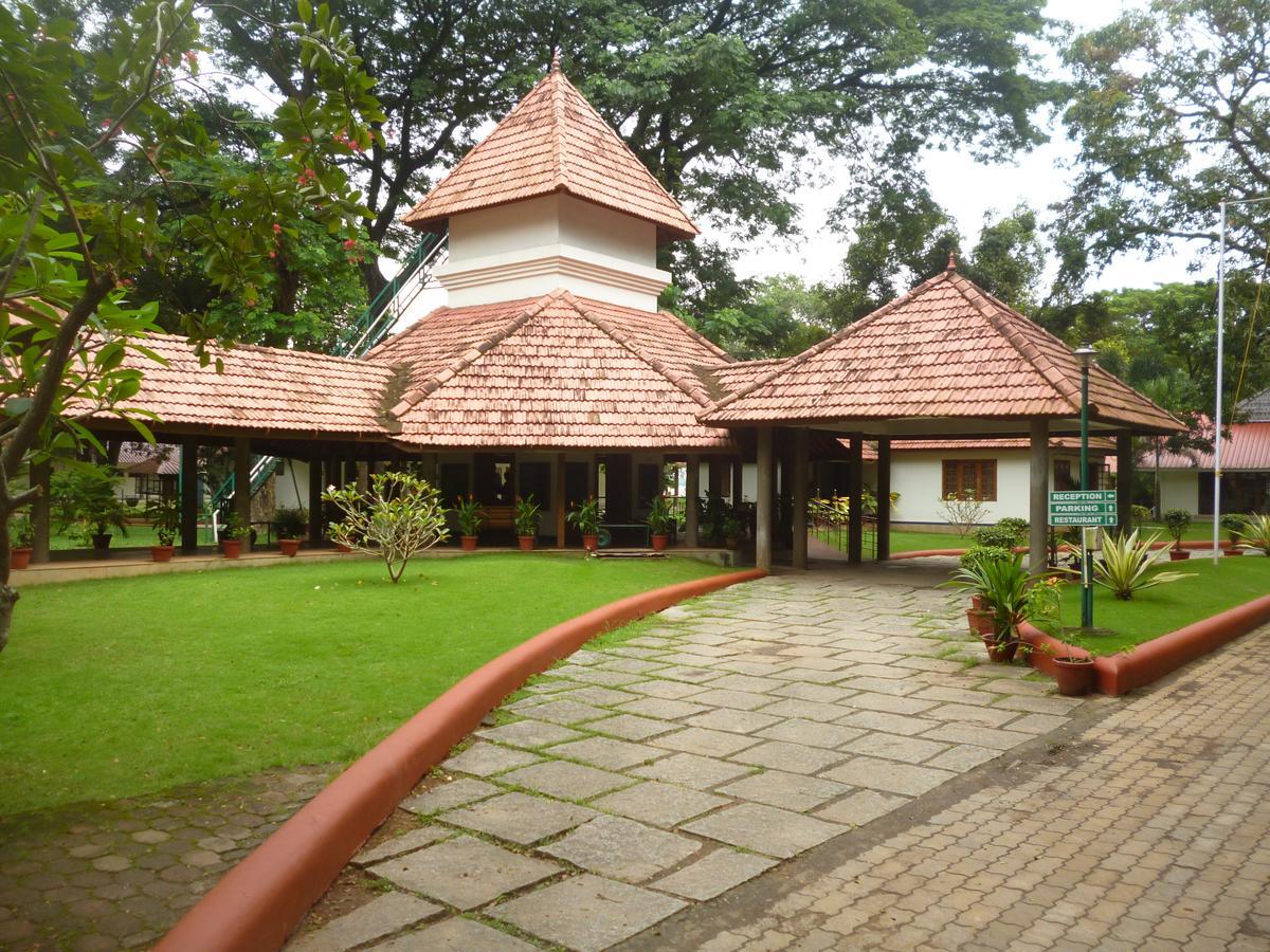 Ktdc Kumarakom Gateway Resort Alappuzha Esterno foto