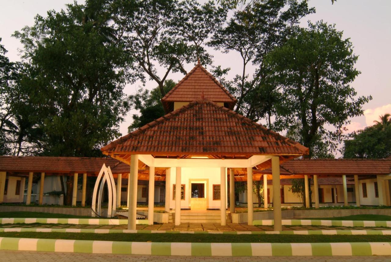 Ktdc Kumarakom Gateway Resort Alappuzha Esterno foto