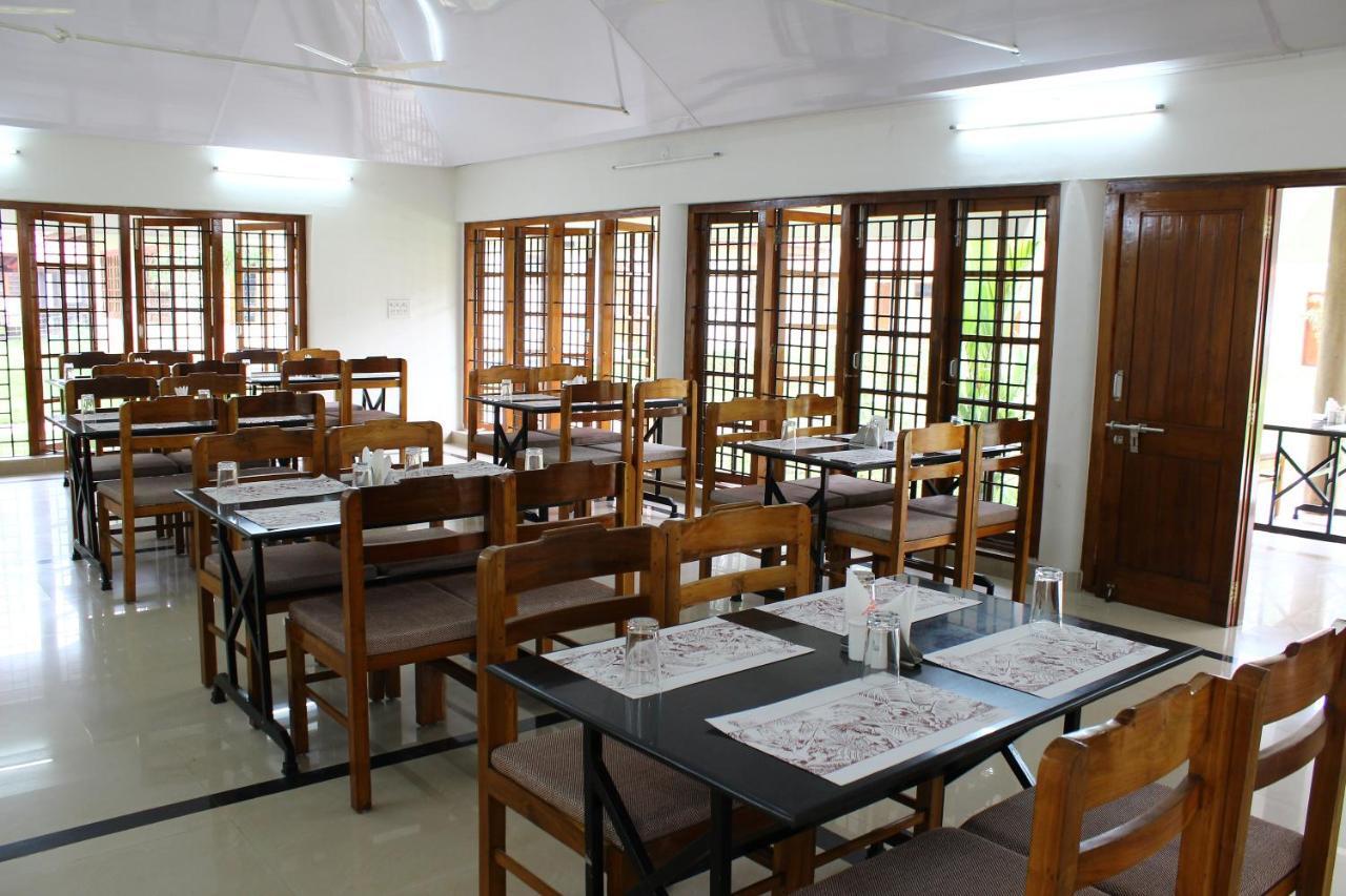 Ktdc Kumarakom Gateway Resort Alappuzha Esterno foto
